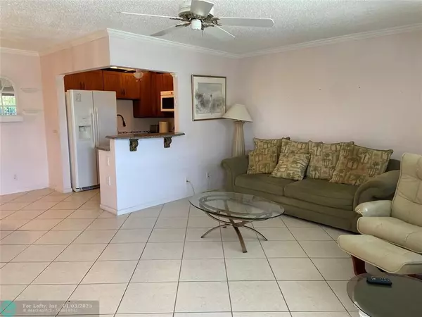 Deerfield Beach, FL 33442,97 Oakridge H  #97