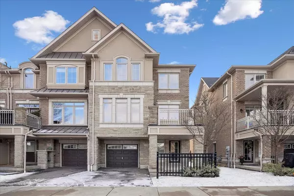 Oakville, ON L6M 0S4,2548 Grand Oak TRL