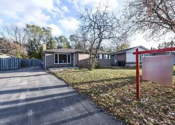 12 Duke RD #Upper, Brampton, ON L6T 3J9