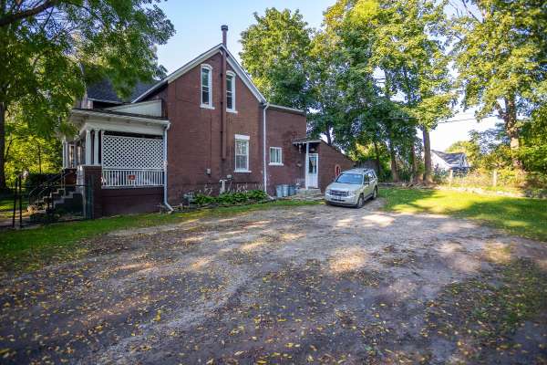 Owen Sound, ON N4K 2P4,1154 4th AVE E