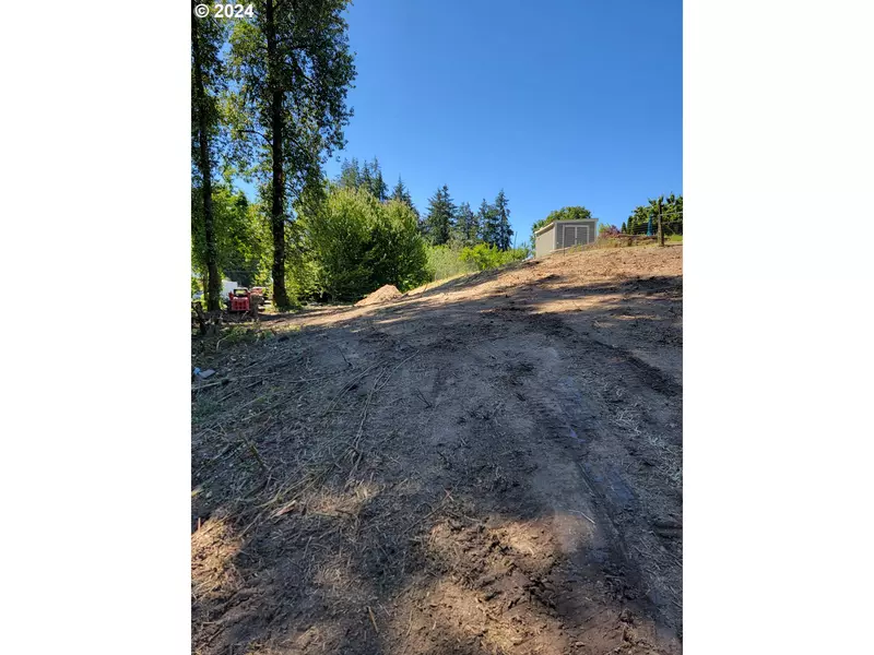 0 Adjacent Oak Grove DR NW, Albany, OR 97321