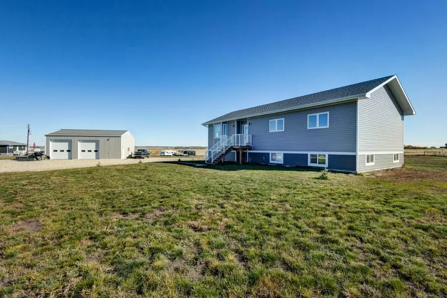 233001 Range Road 250, Rural Wheatland County, AB T1P 0W9