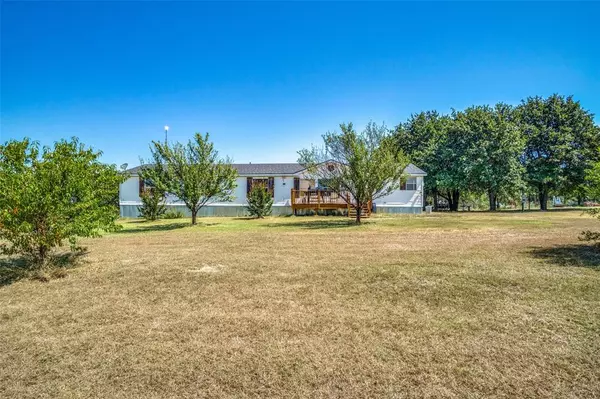 Poolville, TX 76487,9998 Highway 199 W