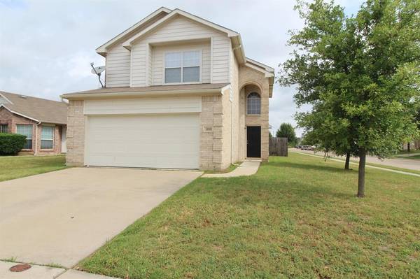 1100 Boxwood Drive, Crowley, TX 76036