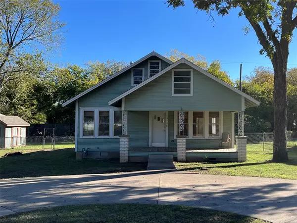 314 N 6th Street, Midlothian, TX 76065