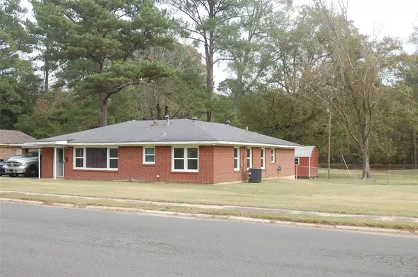 Springhill, LA 71075,603 7th Street SE