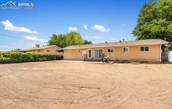 Pueblo, CO 81006,1292 20 1/2 LN