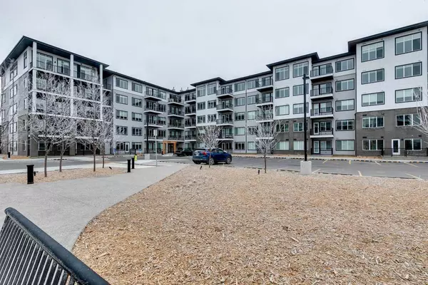 395 Skyview Pkwy NE #1118, Calgary, AB T3N2K1