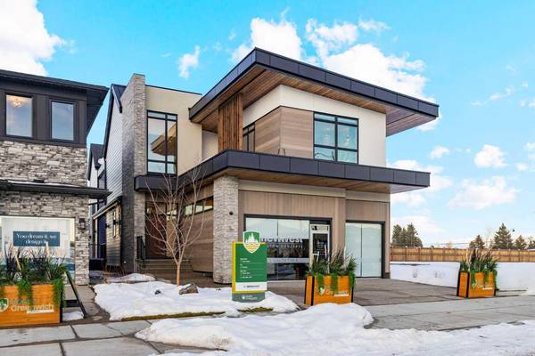 360 Greenwich DR Northwest, Calgary, AB T3B5X4