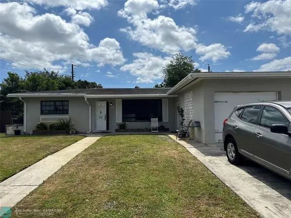 Pembroke Pines, FL 33023,6418 SW 7th St