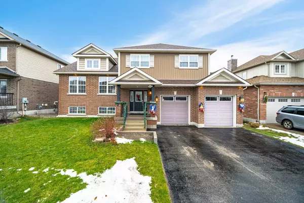 38 St. Paul's PL, Orangeville, ON L9W 0A3