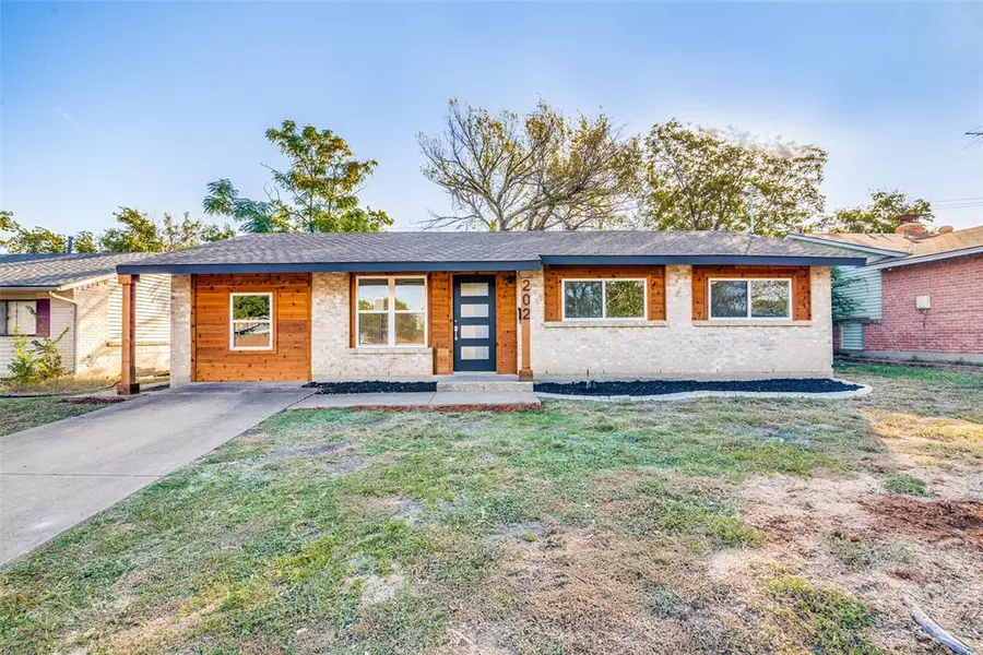 202 S Yale Drive, Garland, TX 75042