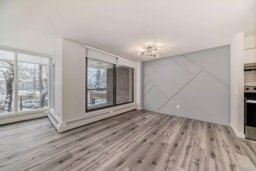 145 Point DR Northwest #203, Calgary, AB T3b 4W1