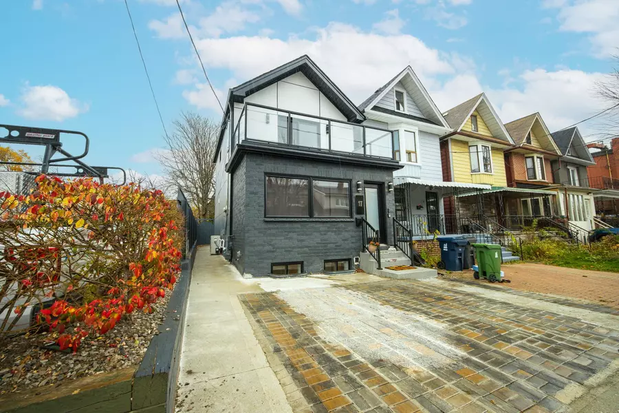 17 Ferrier AVE #Main, Toronto E03, ON M4K 3H5