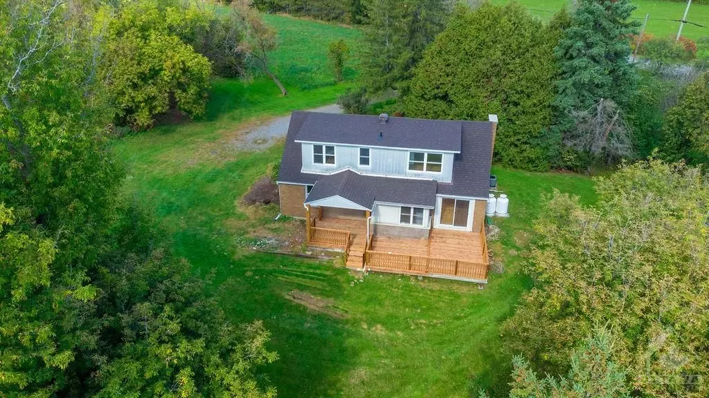 4388 THIRD LINE RD, South Glengarry, ON K0C 1Z0