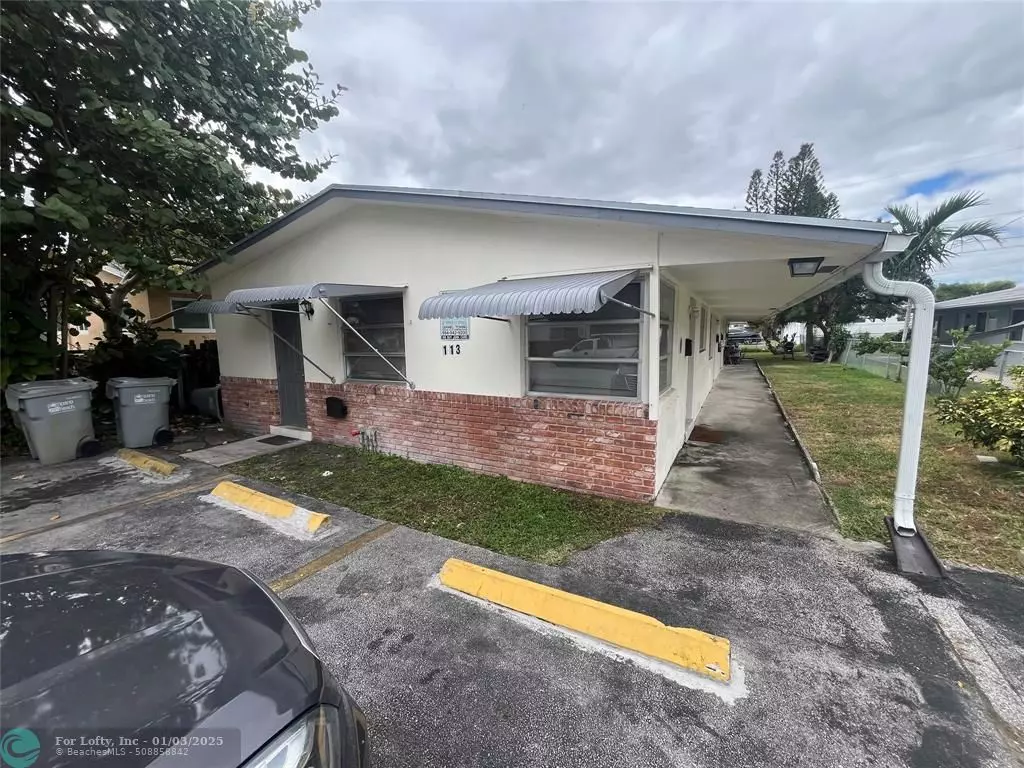 Pompano Beach, FL 33060,113 SE 12th Ave  #3