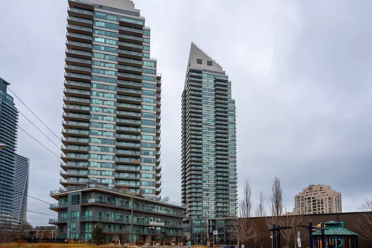 Toronto W06, ON M8V 0B1,2240 Lakeshore BLVD W #3303