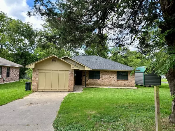 328 Hodge Street, Sulphur Springs, TX 75482