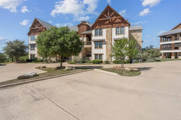 2043 Harbor Way #102, Graford, TX 76449