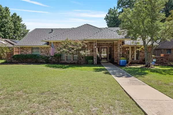 Plano, TX 75023,2300 Canyon Valley Trail