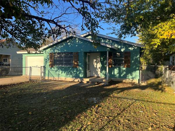 3204 29th Street, Fort Worth, TX 76106