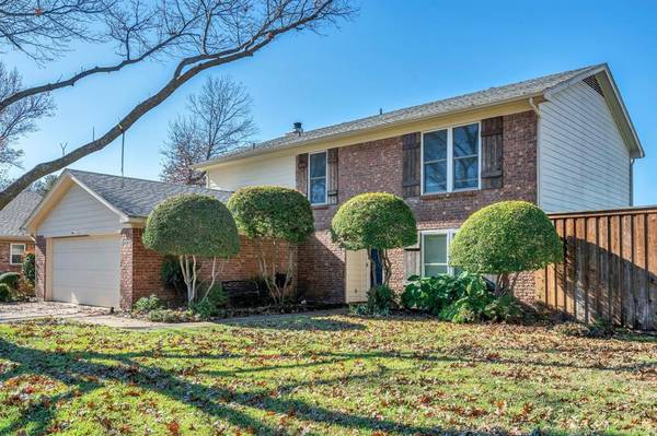 Bedford, TX 76021,2604 Talisman Court