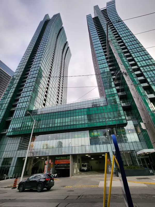 9 Bogert AVE #4208, Toronto C07, ON M2N 0H3