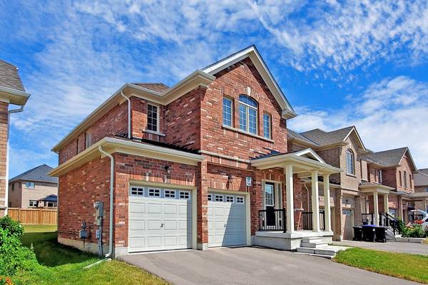 Bradford West Gwillimbury, ON L3Z 0X8,128 Milby CRES