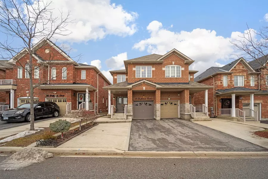 16 Gulfbrook CIR, Brampton, ON L6Z 0G4