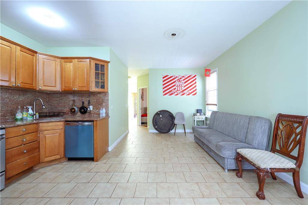 Brooklyn, NY 11204,1744 70th ST
