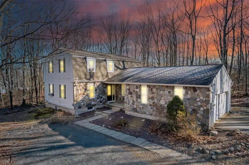 Mount Pocono Boro, PA 18344,39 Seneca Road