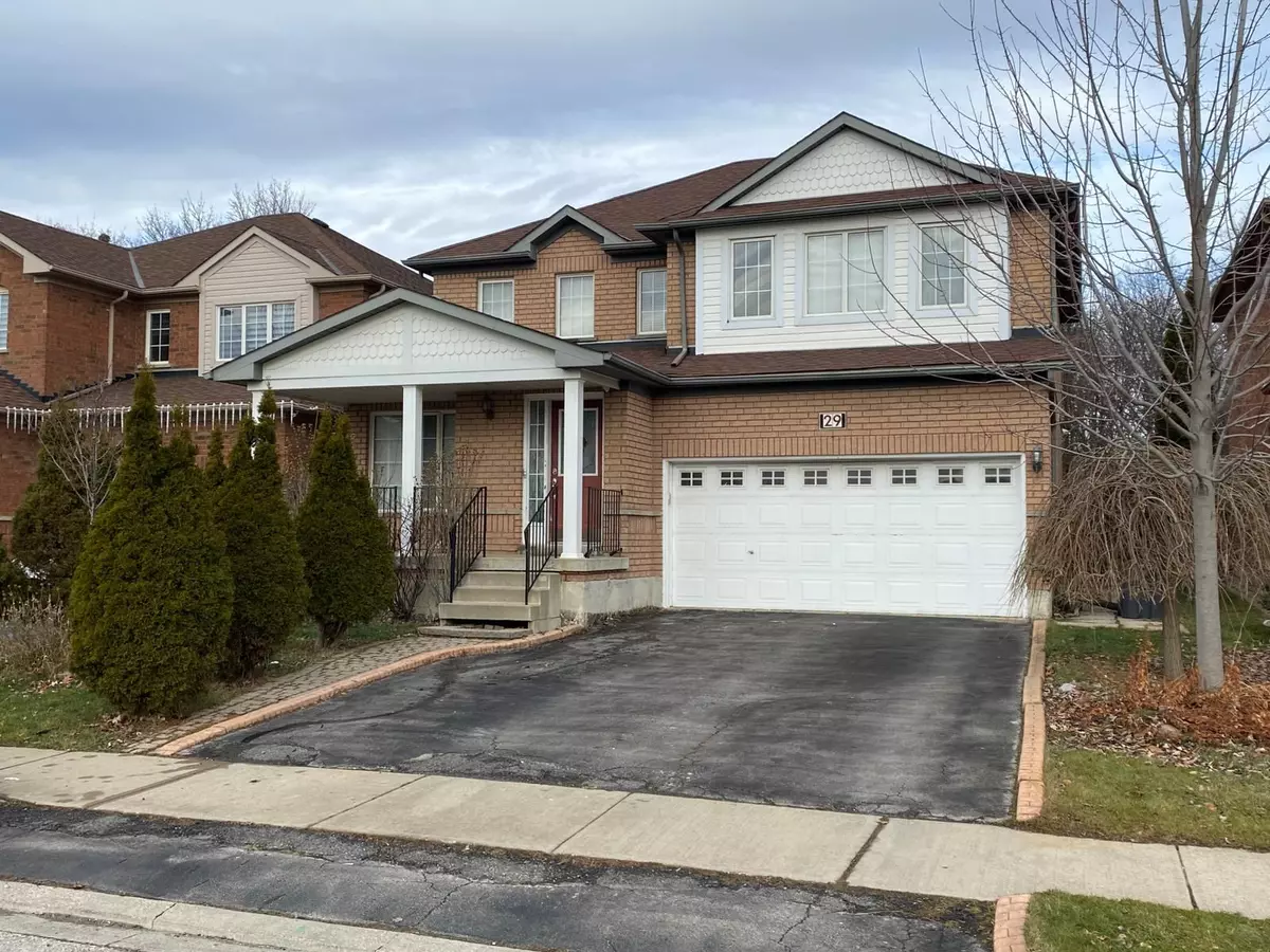 Brampton, ON L6P 1B1,29 Hollowgrove BLVD #Upper