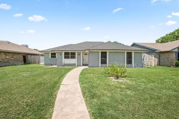 Rowlett, TX 75089,7205 Ridgeview Drive