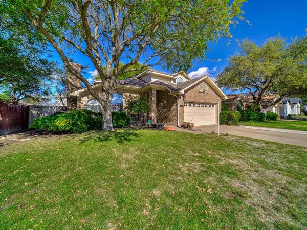 Plano, TX 75024,4709 Thorntree Drive