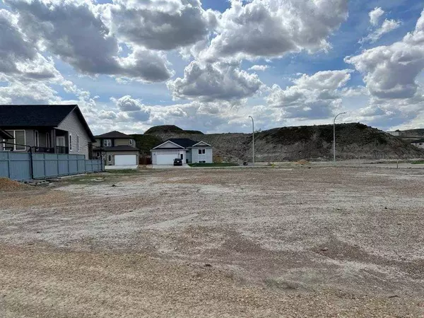 Drumheller, AB T0J 0Y6,169 10 AVE SE