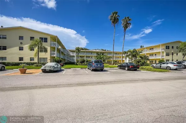 Boca Raton, FL 33434,162 Dorset D  #162