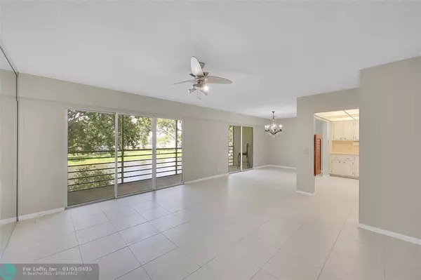 Boca Raton, FL 33434,162 Dorset D  #162