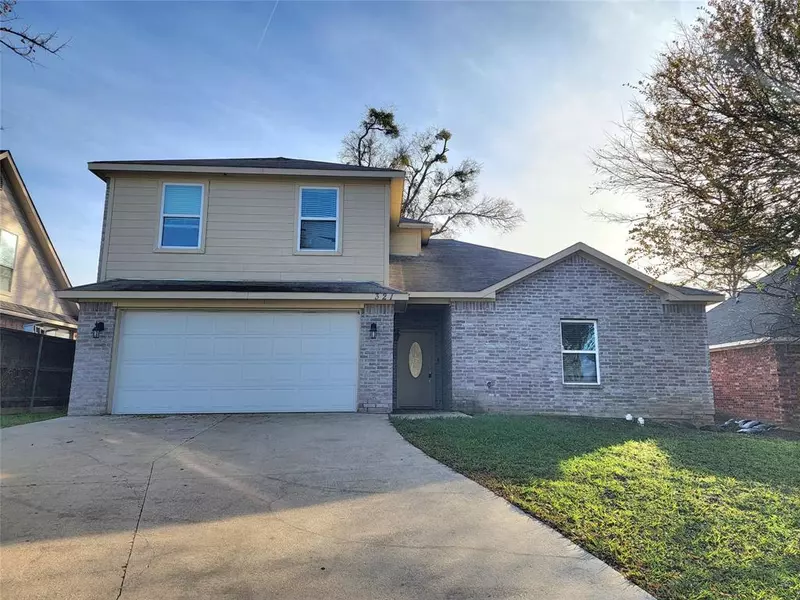 321 Timbercreek Court, Princeton, TX 75407