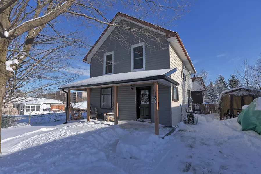 180 Angeline ST N, Kawartha Lakes, ON K9V 4X2