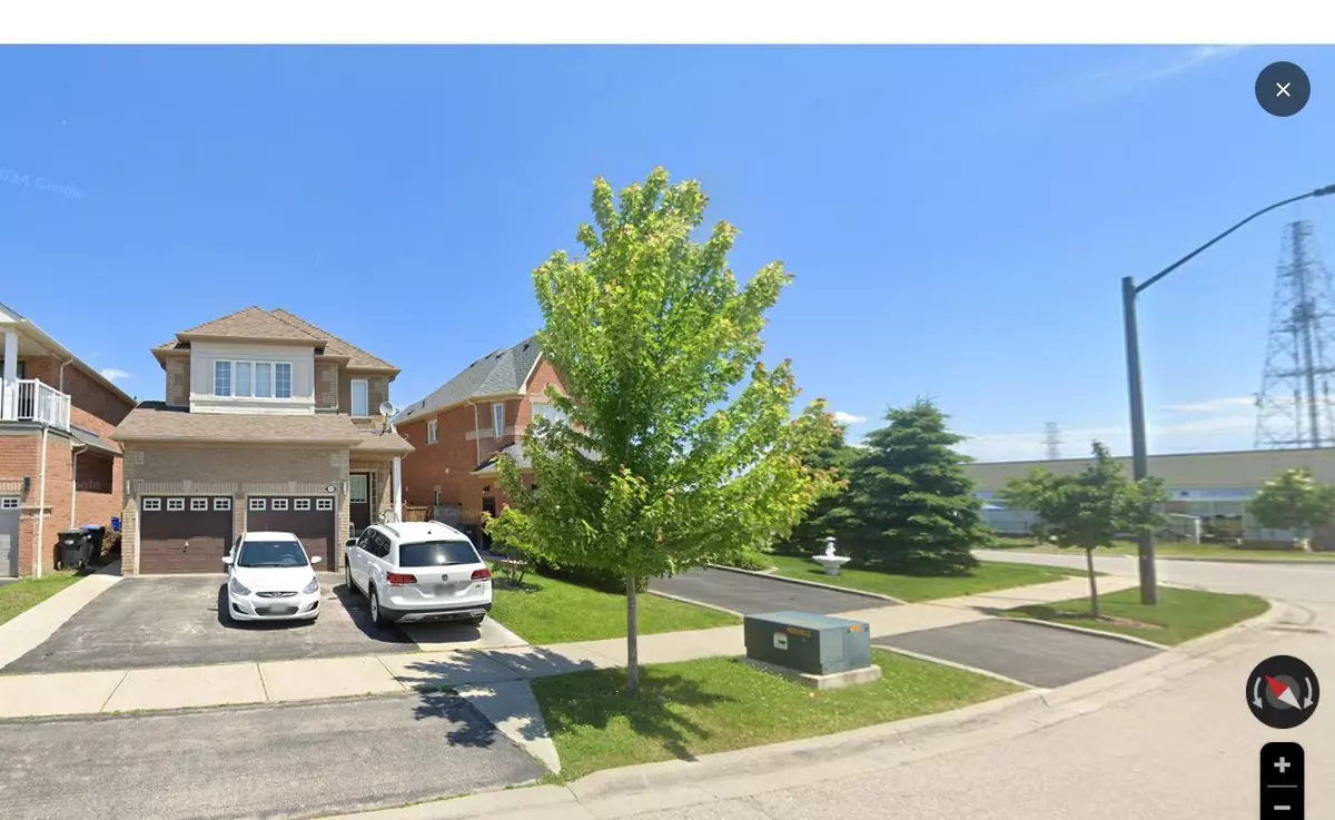 Mississauga, ON L5M 7R7,4781 Half Moon GRV