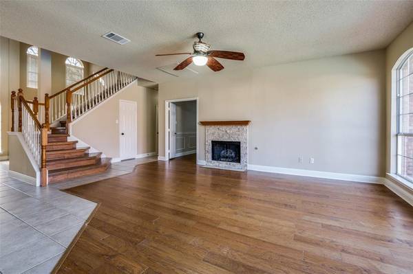 Mckinney, TX 75070,5208 Highlands Drive