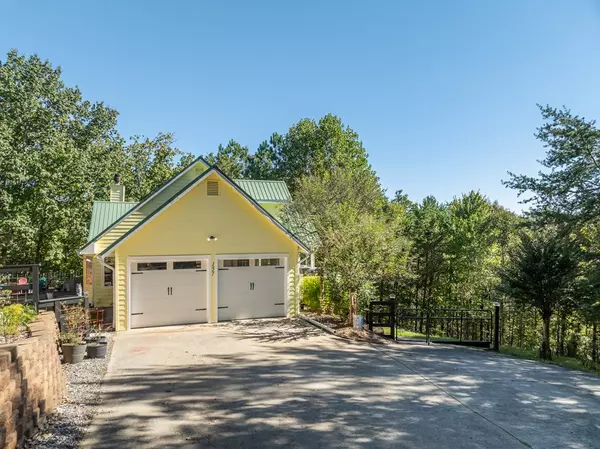 Ellijay, GA 30540,157 Destiny Way