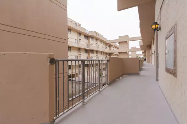 Toronto E04, ON M1K 5E2,665 Kennedy RD #328