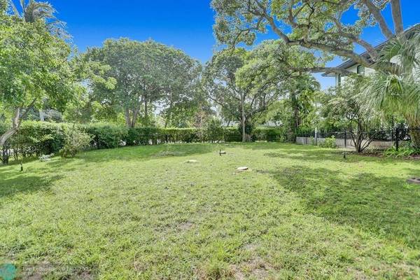 Boca Raton, FL 33432,799 PARK DRIVE W