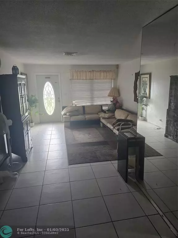 Deerfield Beach, FL 33064,701 NE 51st Ct