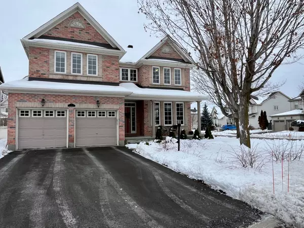 2 KNOTWOOD CT, Barrhaven, ON K2J 5E5