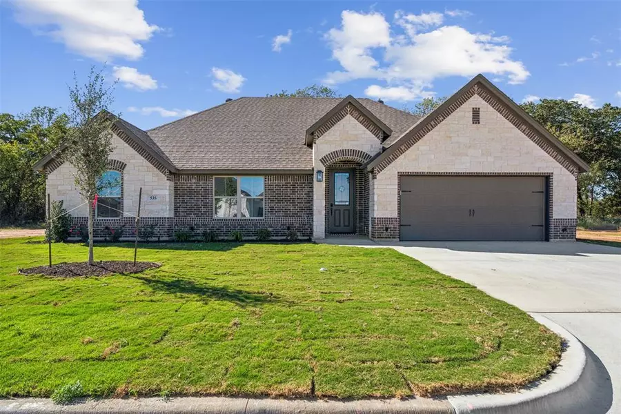 535 Calla Lily Way, Tolar, TX 76476