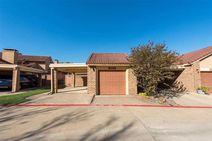 2643 Entrada Boulevard, Irving, TX 75038