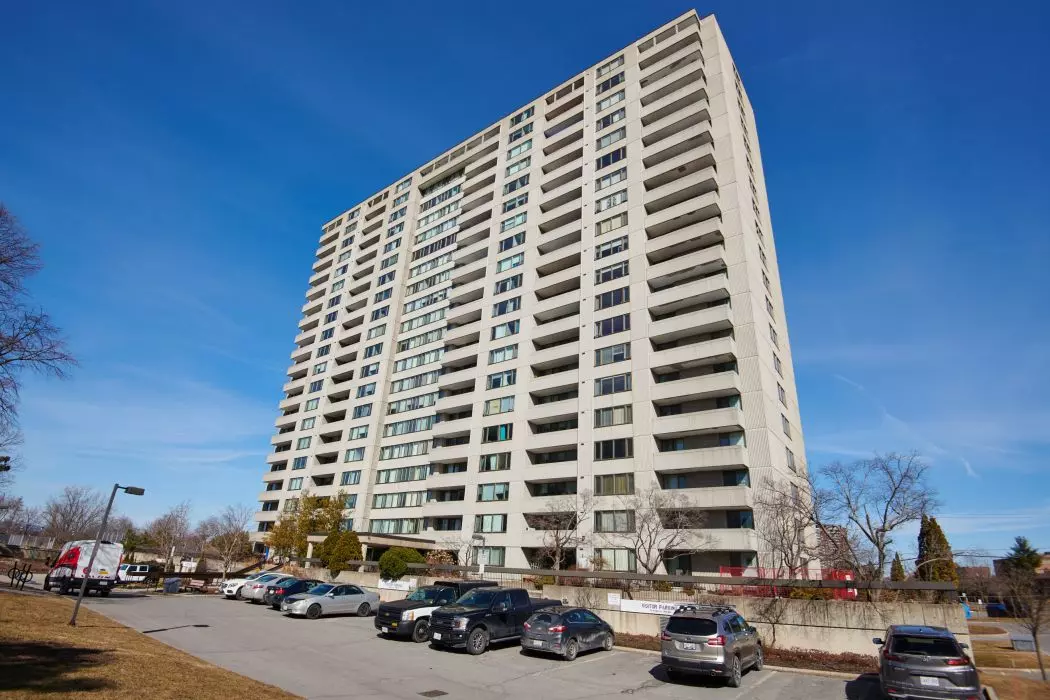 Ottawa, ON K2B 5W8,2625 Regina ST #1707