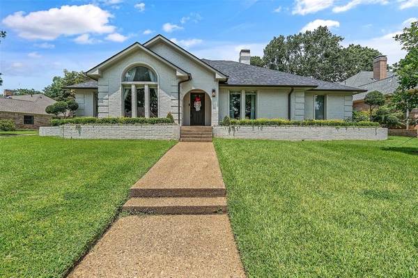 7002 Hollytree, Tyler, TX 75703